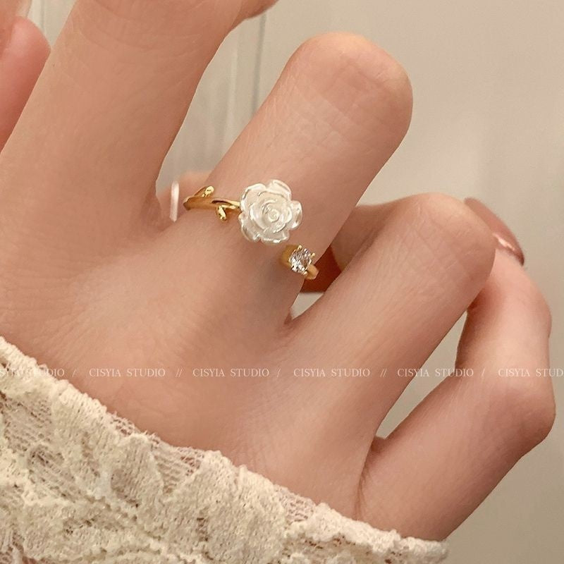 Floral Ring With A Niche High-end Design Minimalist Style For Women