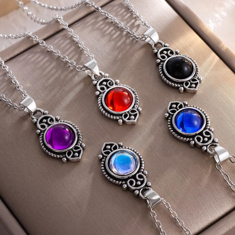 Stylish Necklace For Women With A Unique Design
