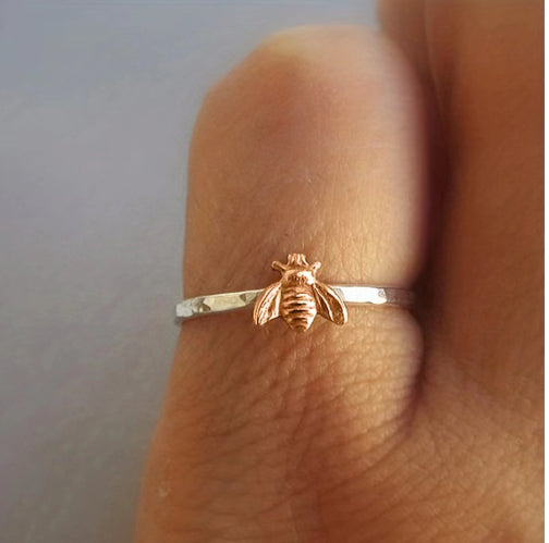 Exquisite Gold-Plated Color-Blocked Little Bee Ring