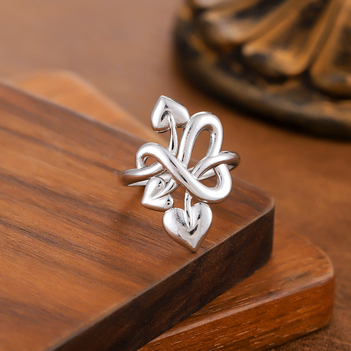 Fashionable High-end Irregularly Shaped Adjustable Ring